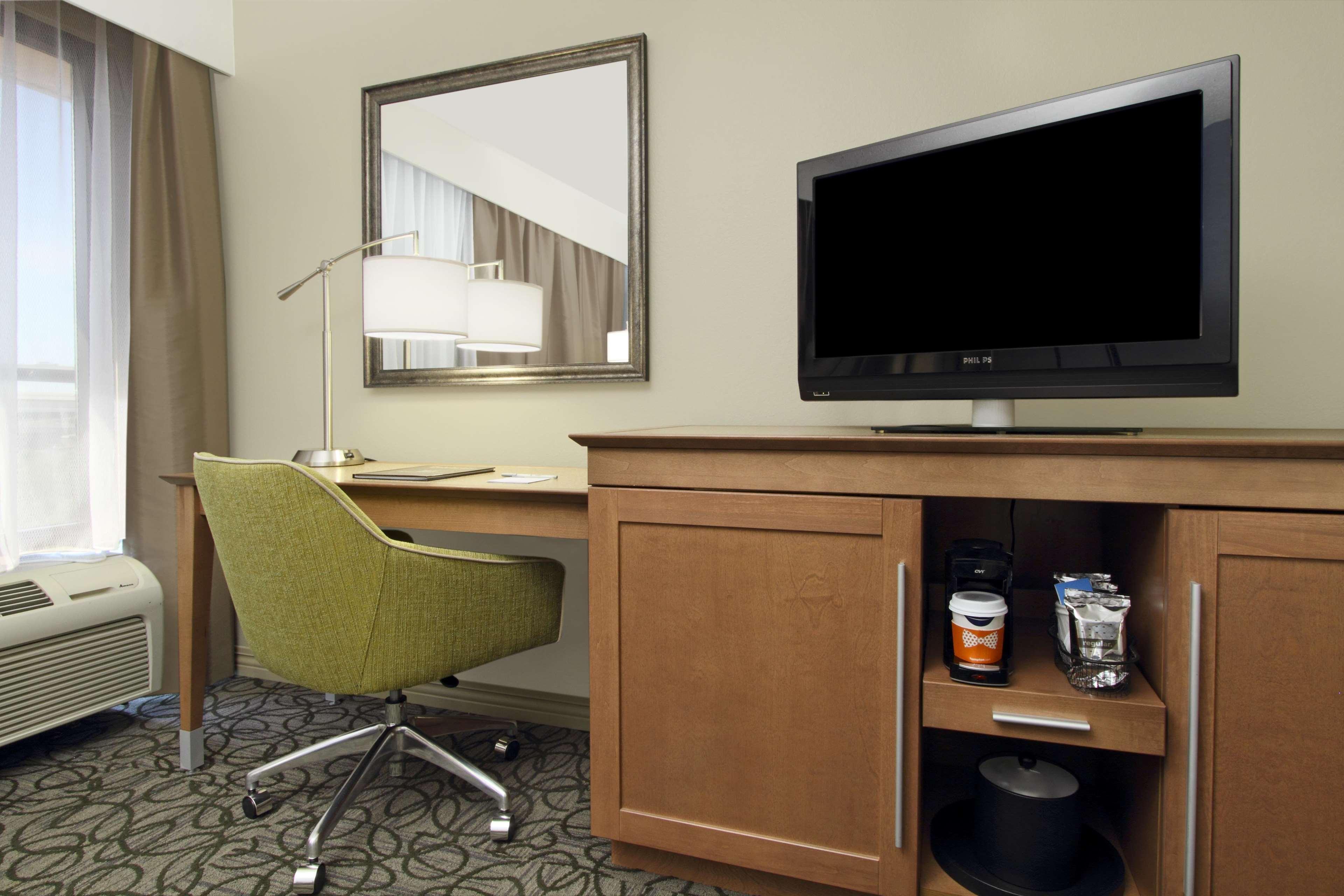 Hampton By Hilton South - I-35 & Ben White Austin