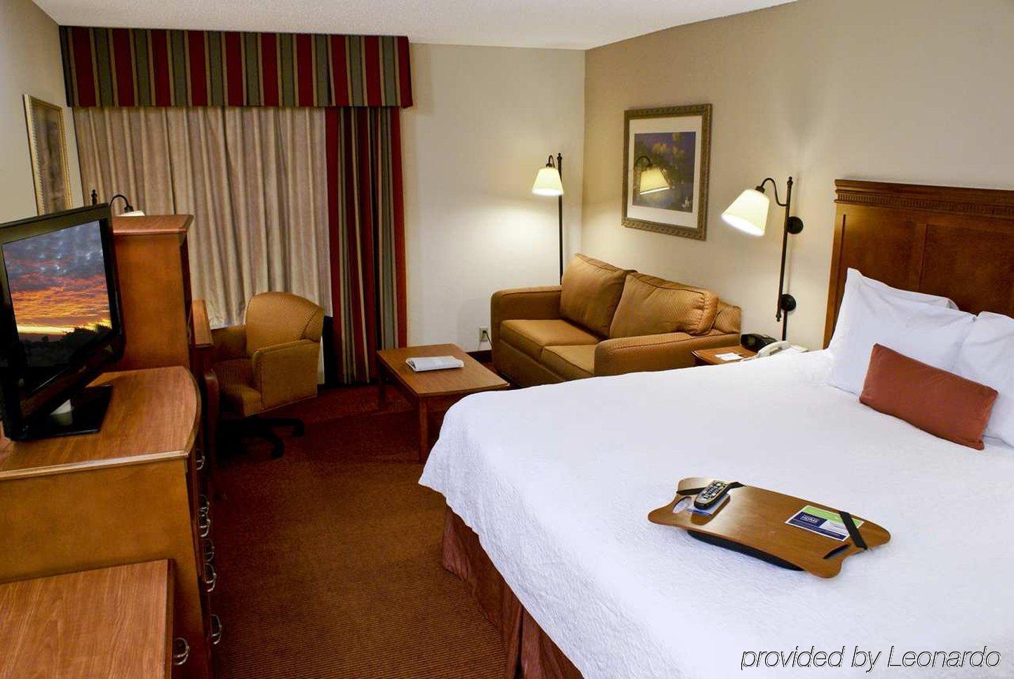 Hotel Hampton By Hilton South - I-35 & Ben White