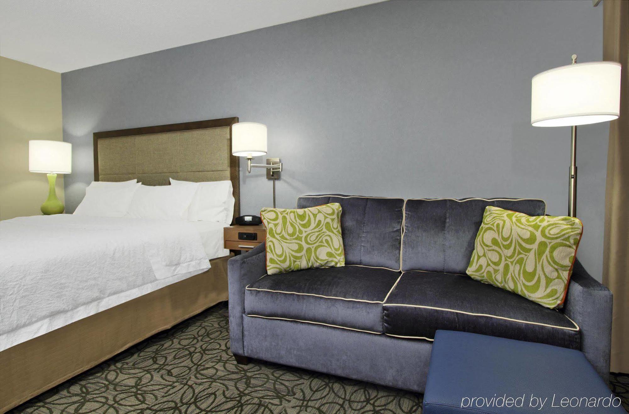 Hotel Hampton By Hilton South - I-35 & Ben White