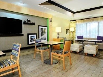 Hampton By Hilton South - I-35 & Ben White Hotel Austin