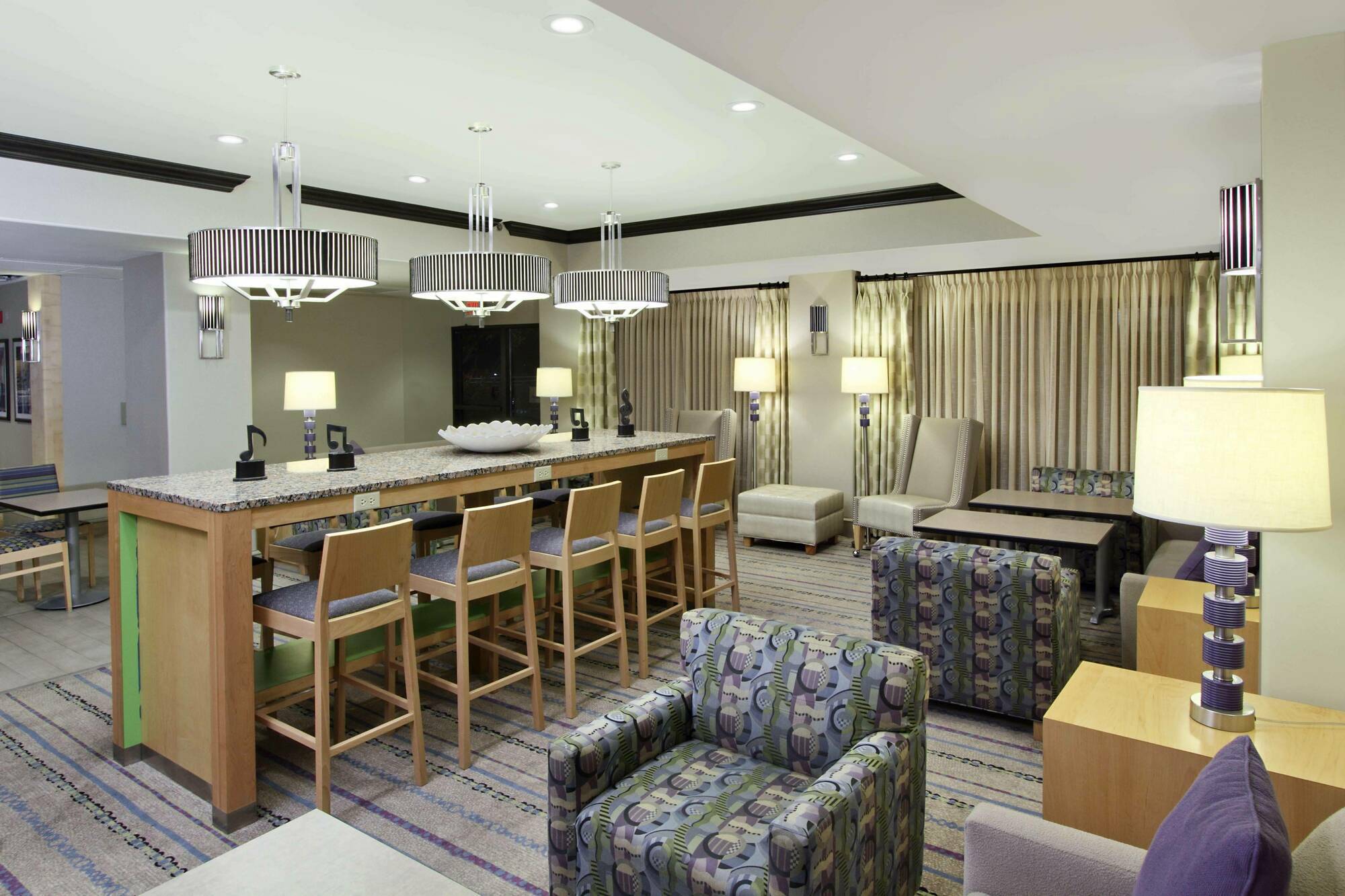 Hampton By Hilton South - I-35 & Ben White Hotel